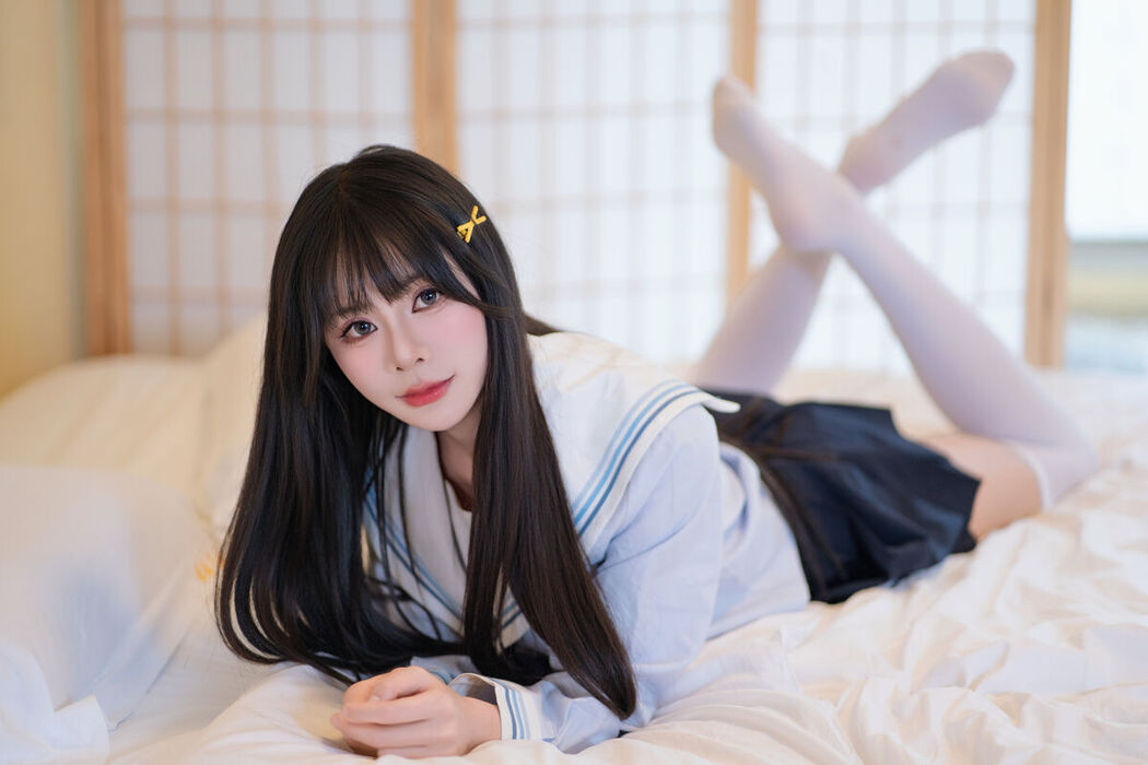 Coser@吃了个迟 – 夏日呓语 Part01 (55P)