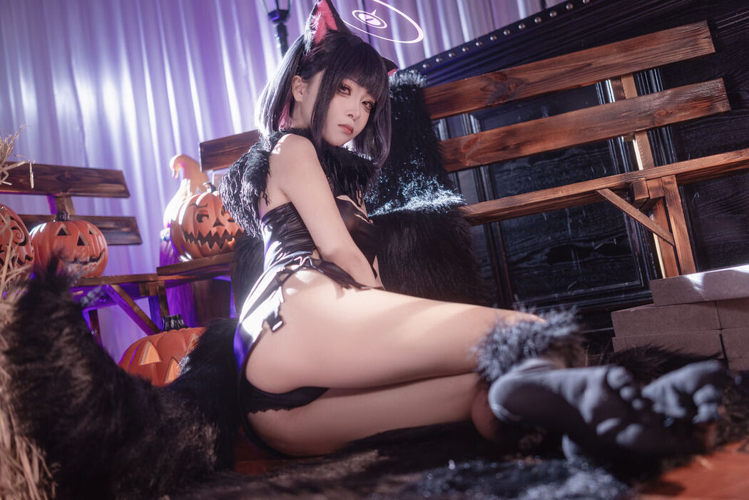 Coser@矢量鱼 – 和纱万圣节 (34P)