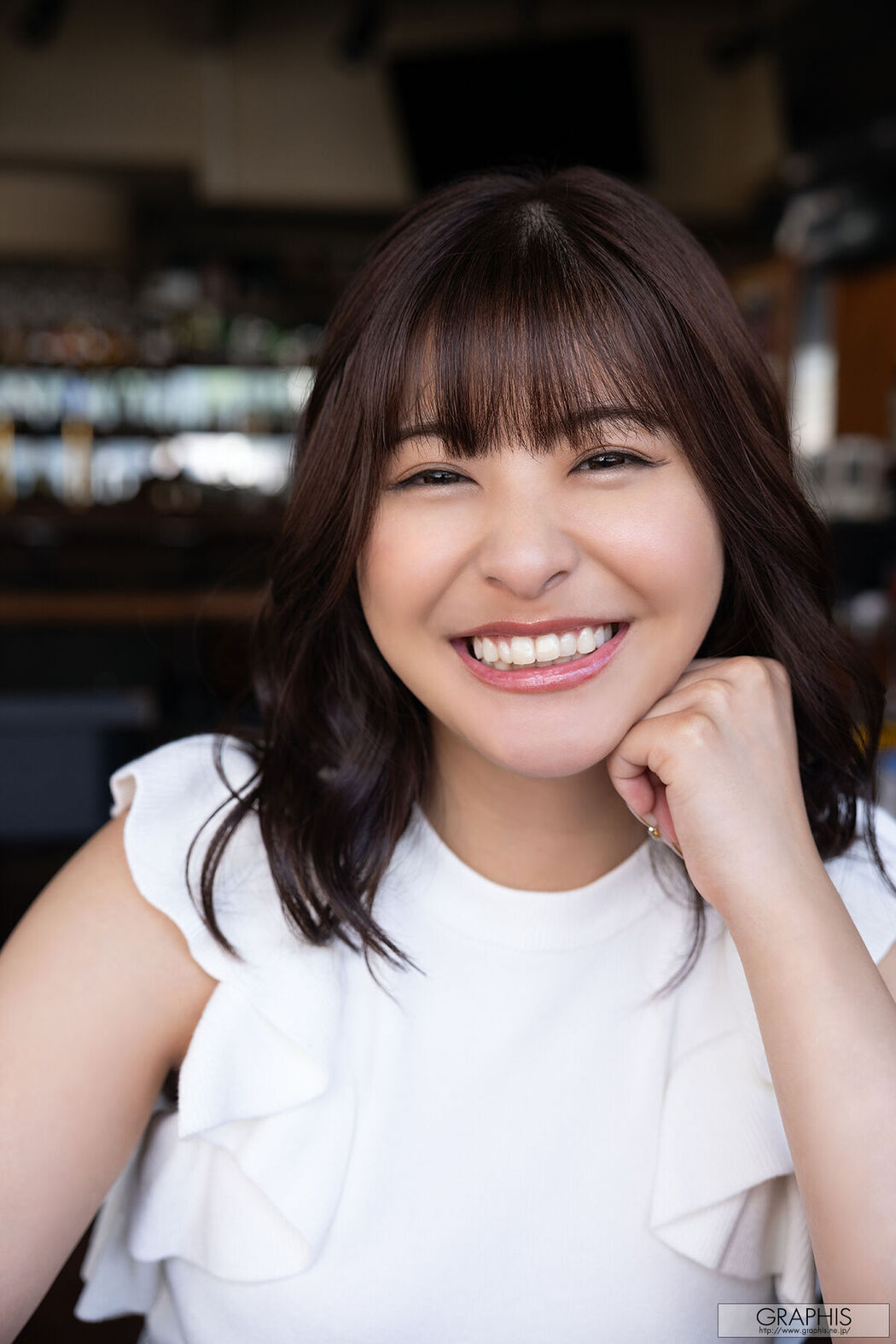 JP Nitori Hina 似鳥日菜 – Graphis Limited Edition (48P – 1V)