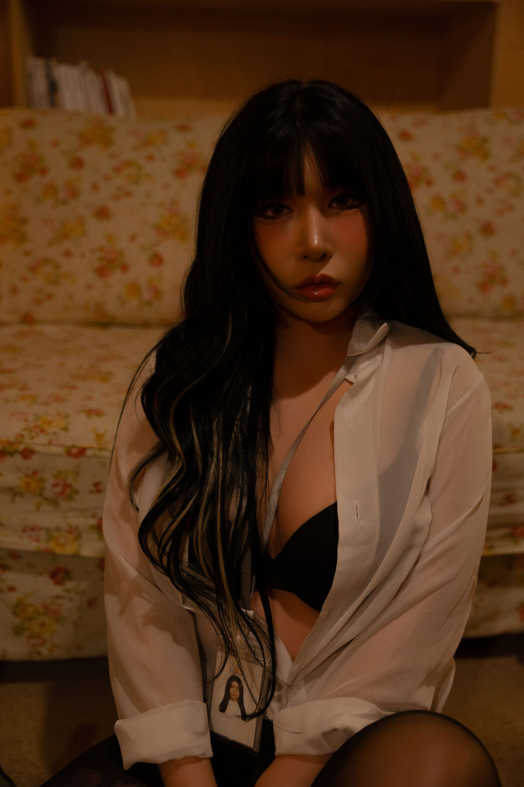 LEEYUIN – Girl Next Door Part01 (52P)