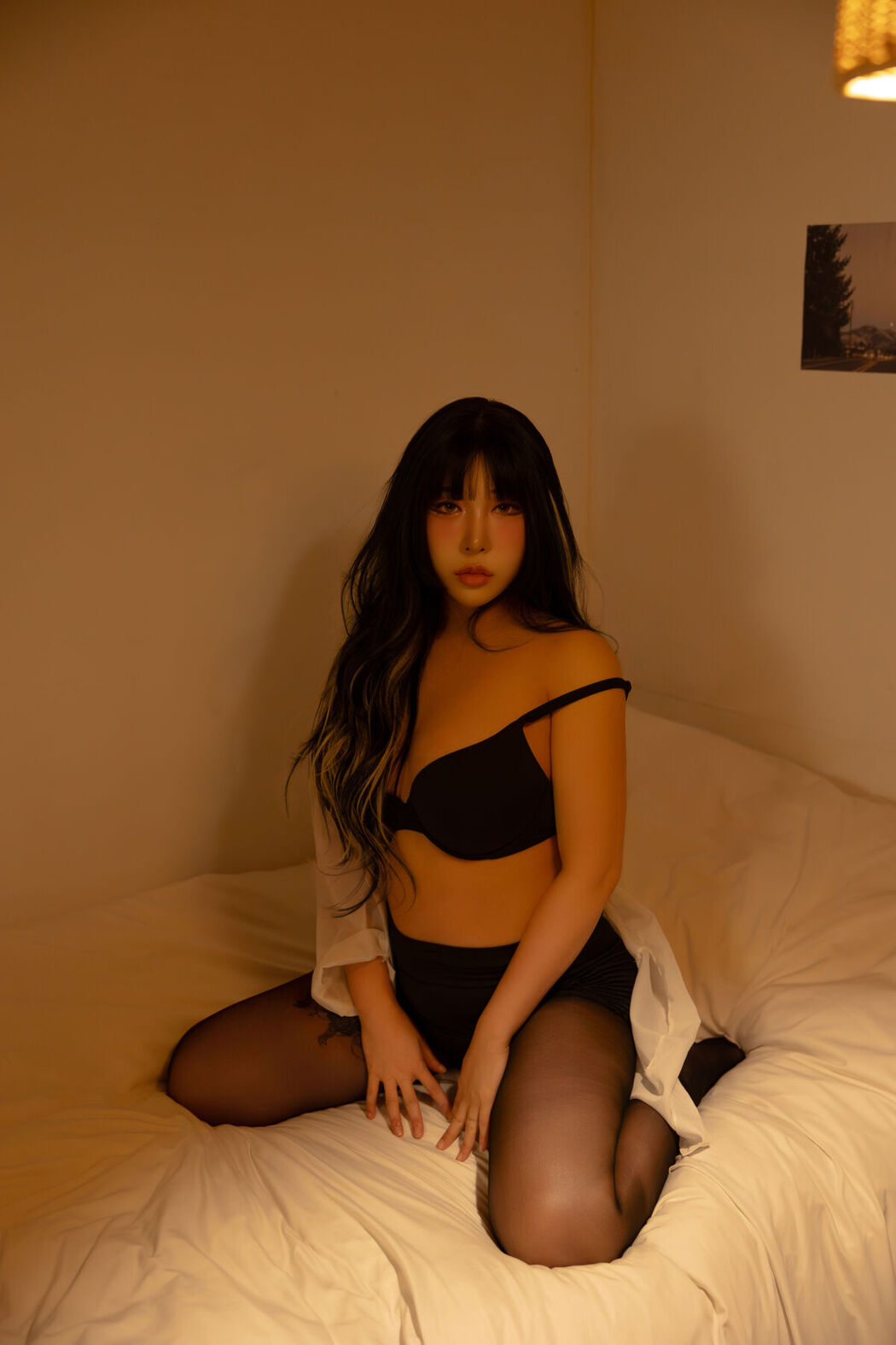 LEEYUIN – Girl Next Door Part02 (51P)