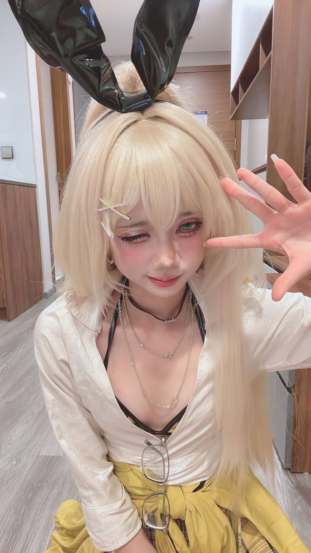 Coser@PoppaChan – Rupee Part01 (58P – 10V)