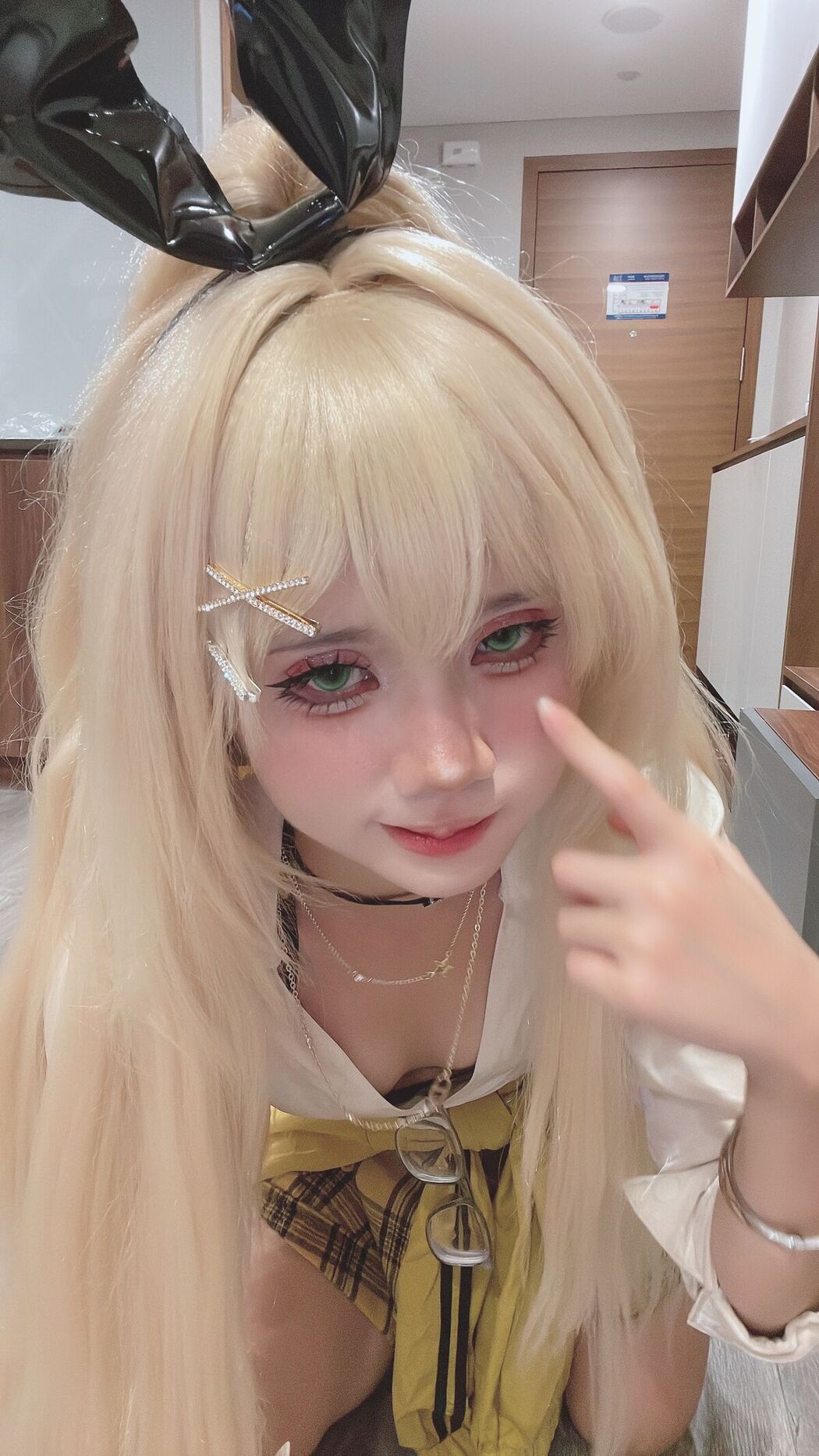 Coser@PoppaChan – Rupee Part01 (58P – 10V)