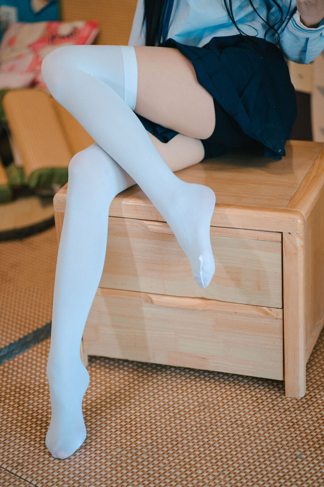 Coser@吃了个迟 – 夏日呓语 Part03 (55P)