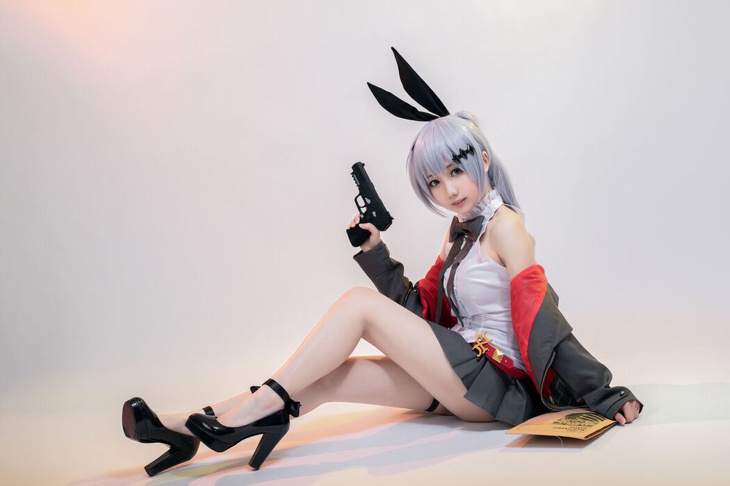Coser@小木曾aya – 少女前线 Fn-57 (20P)