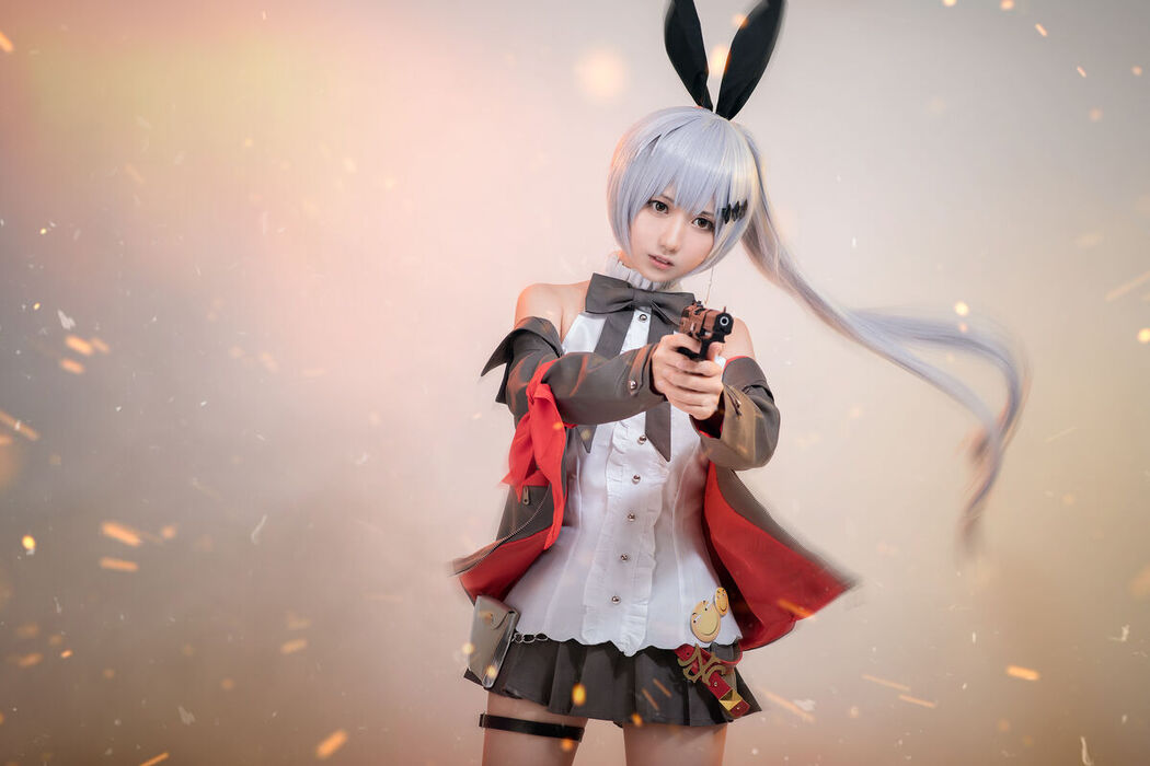 Coser@小木曾aya – 少女前线 Fn-57 (20P)