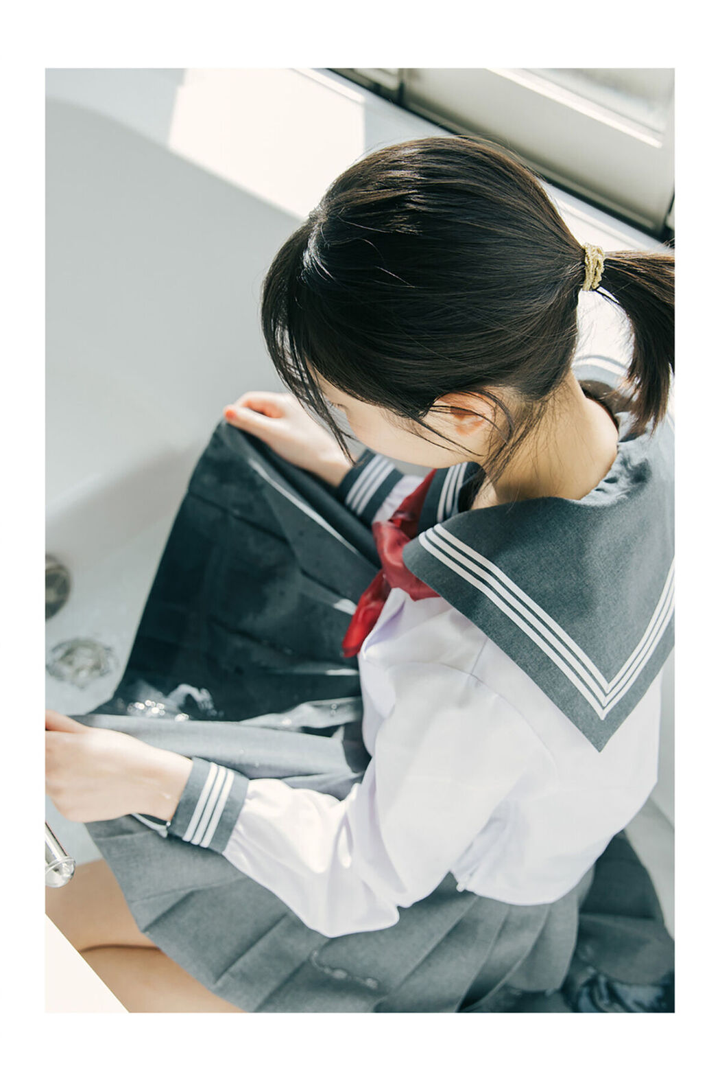 JP Kikuchi Hina 菊地姫奈 – Platinum FLASHデジタル写真集 虚構に恋するプリンセス (77P)