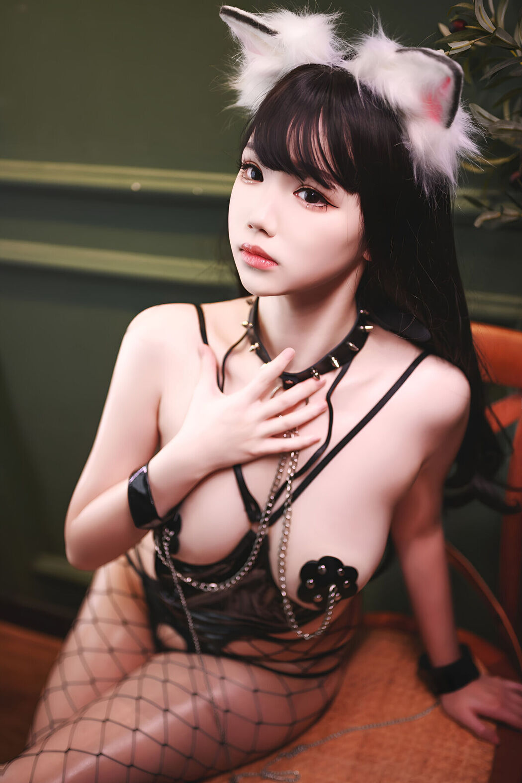 Coser@雪晴Astra – 铆钉乳贴 (45P)