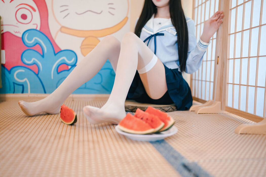 Coser@吃了个迟 – 夏日呓语 Part02 (55P)