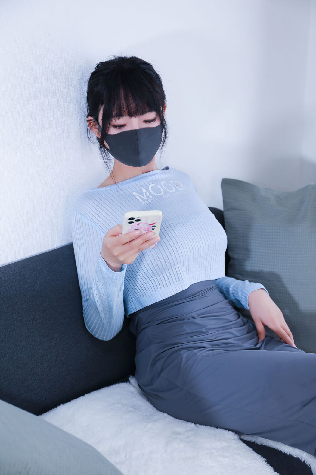 Li Jia 李佳 – 吉他妹妹 (82P)