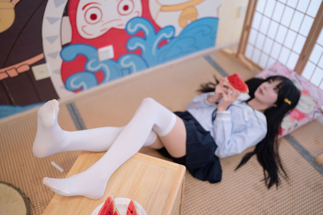 Coser@吃了个迟 – 夏日呓语 Part01 (55P)