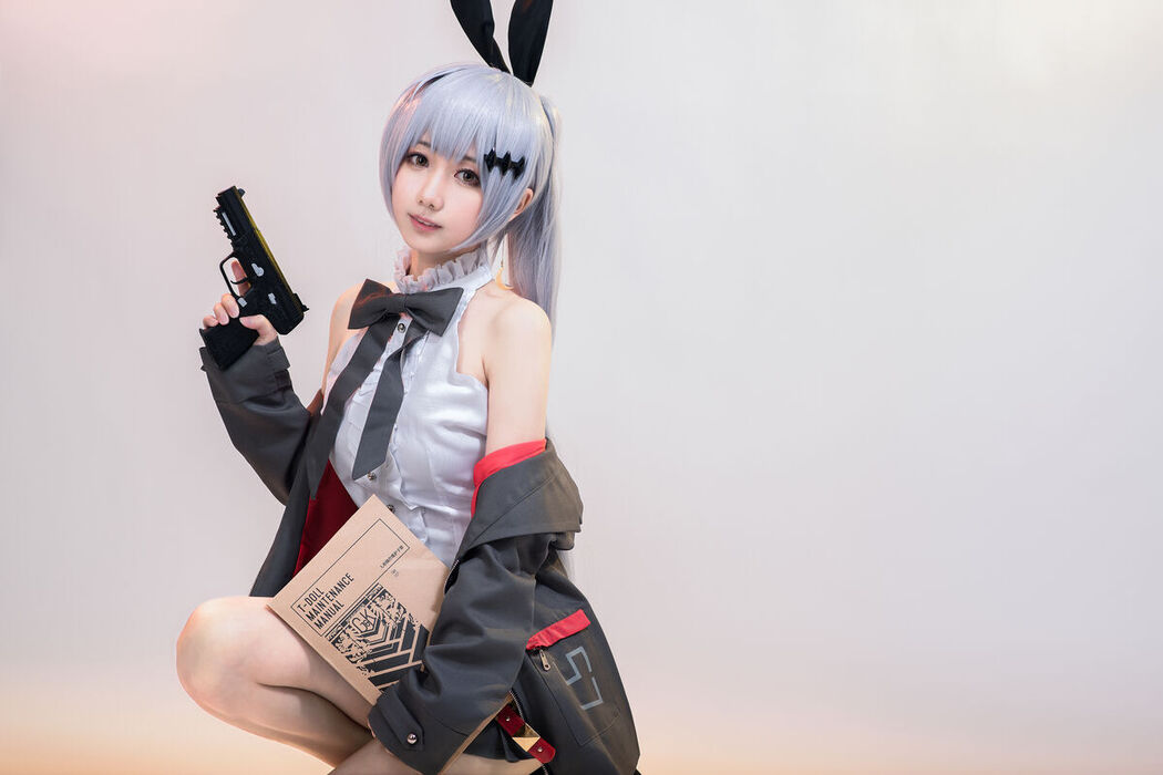 Coser@小木曾aya – 少女前线 Fn-57 (20P)