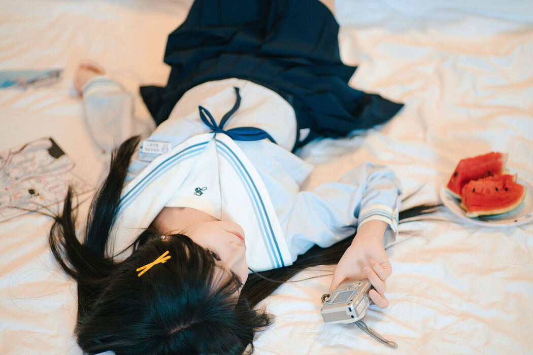 Coser@吃了个迟 – 夏日呓语 Part02 (55P)