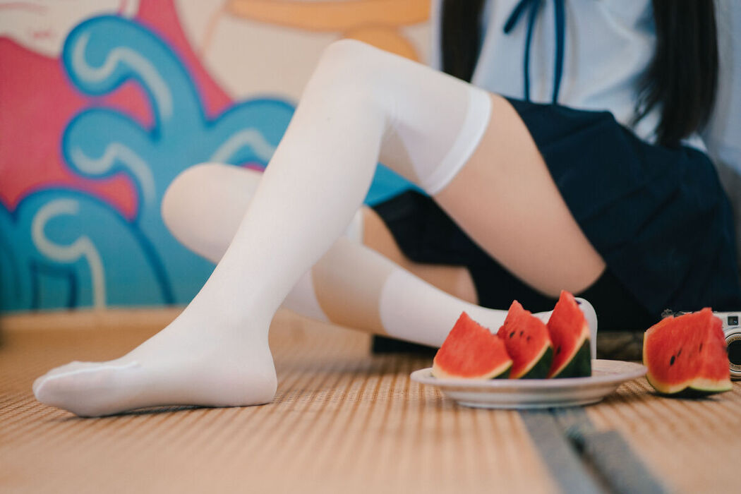 Coser@吃了个迟 – 夏日呓语 Part02 (55P)