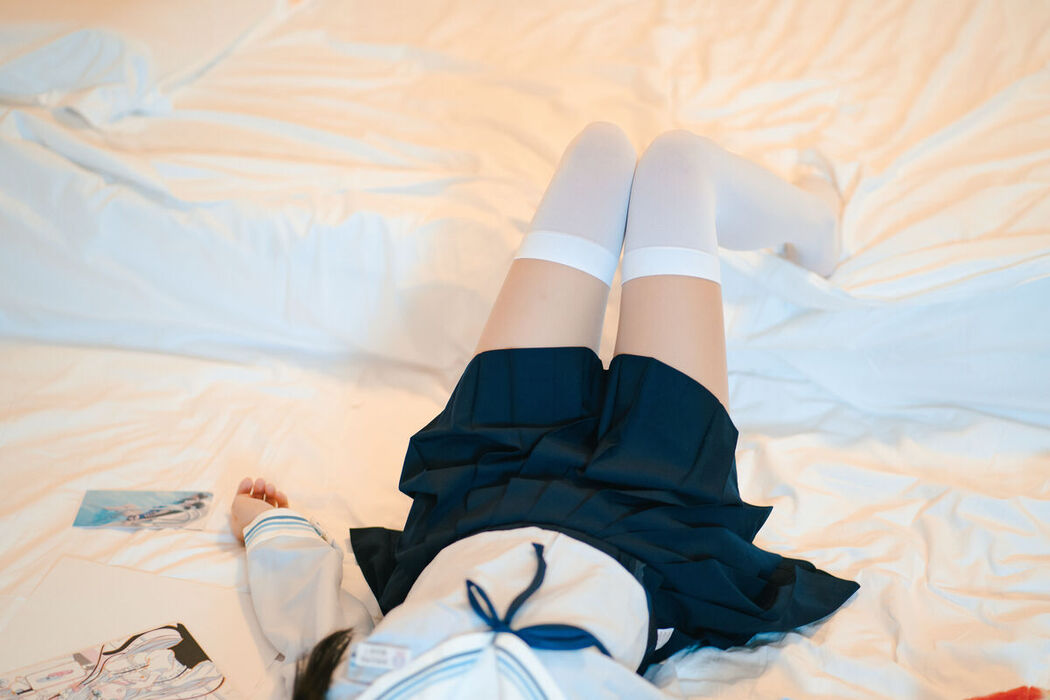 Coser@吃了个迟 – 夏日呓语 Part02 (55P)