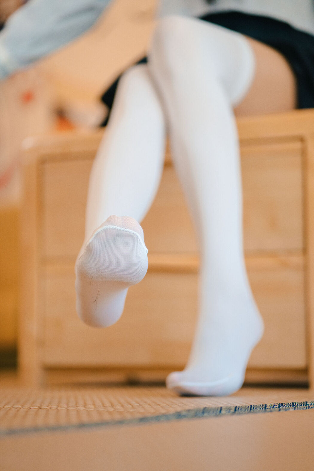 Coser@吃了个迟 – 夏日呓语 Part03 (55P)