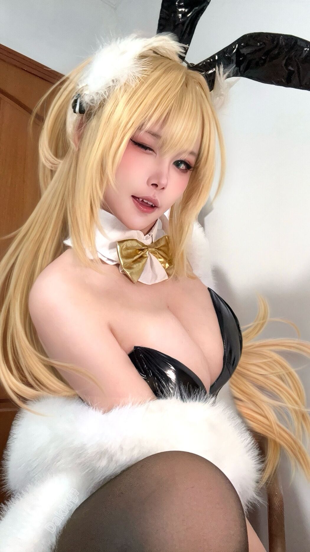 Coser@Dakki伊 – Nikke露菲兔女郎自拍 (15P)