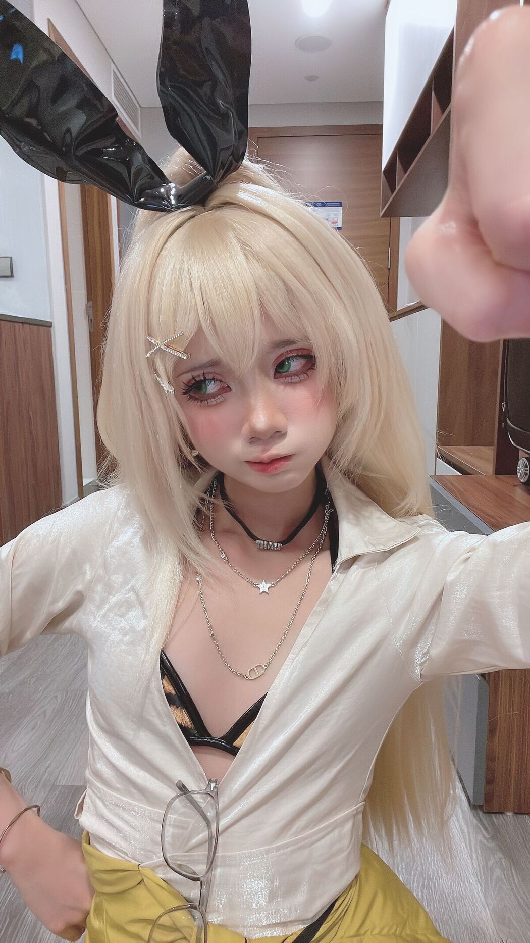 Coser@PoppaChan – Rupee Part01 (58P – 10V)