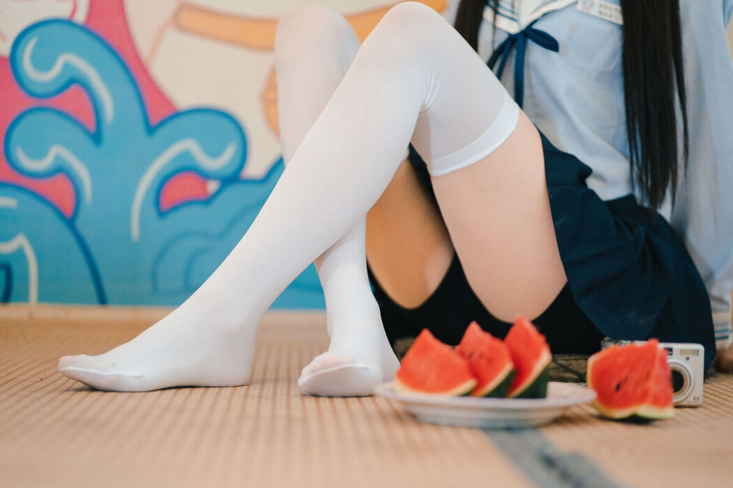 Coser@吃了个迟 – 夏日呓语 Part02 (55P)