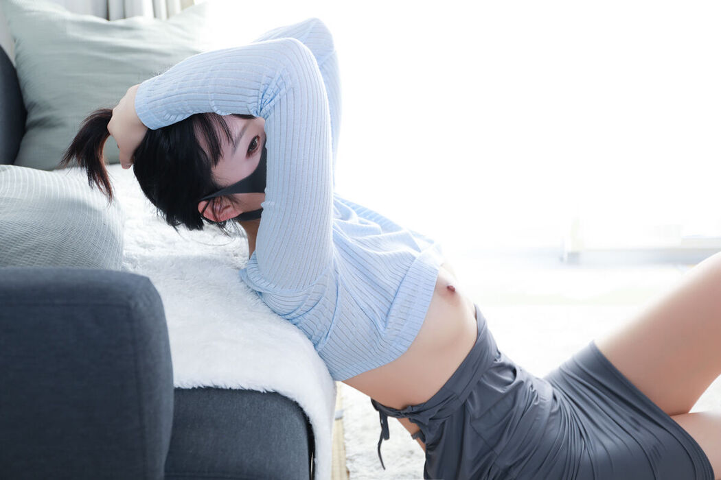 Li Jia 李佳 – 吉他妹妹 (82P)