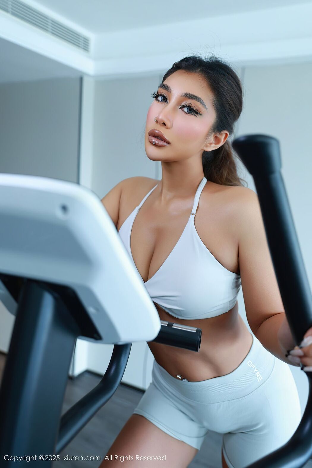 XiuRen秀人网 No.10621 FE (66P)