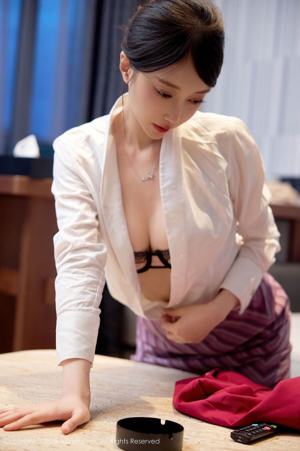 XiuRen秀人网 No.10620 Yue Er Yue Er (71P)