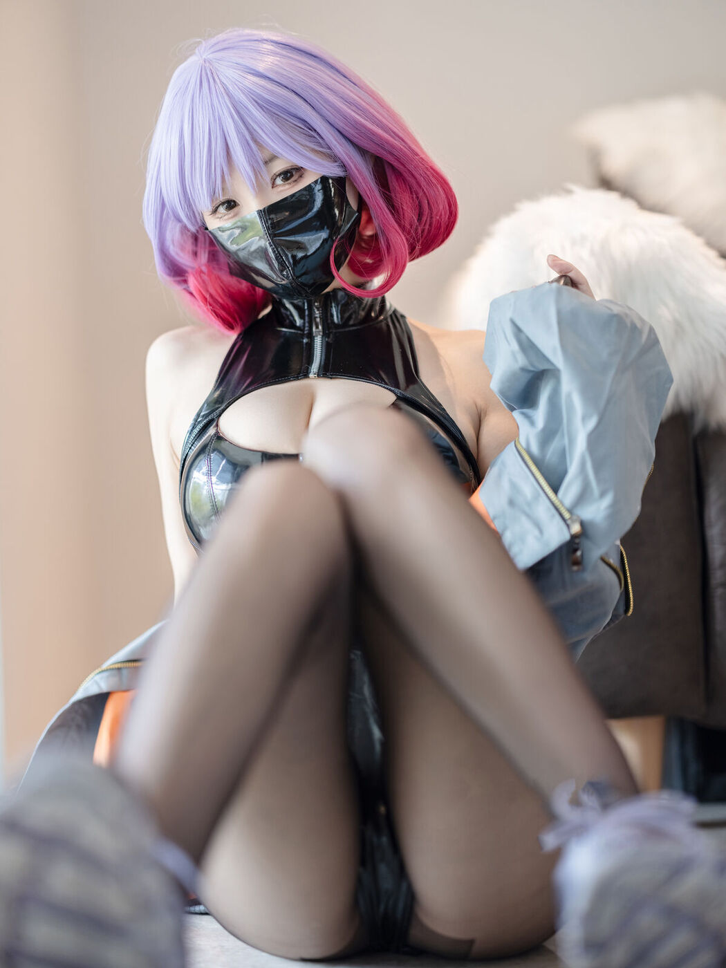 Coser@小仓千代w &#8211; 露娜 高开叉运动鞋 (24P)