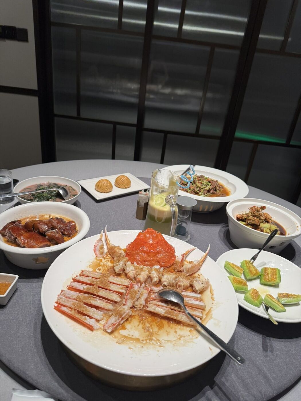 Coser@兔三岁ss8888t &#8211; 高颜小仙女 被怪叔叔骗到酒店无套中出 (65P &#8211; 66V)