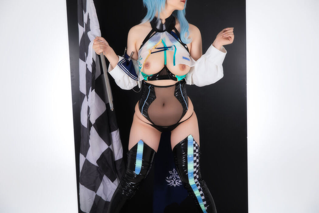 Coser@Hokunaimeko 北乃芽子 &#8211; Eula Race Queen Part01 (51P &#8211; 2V)