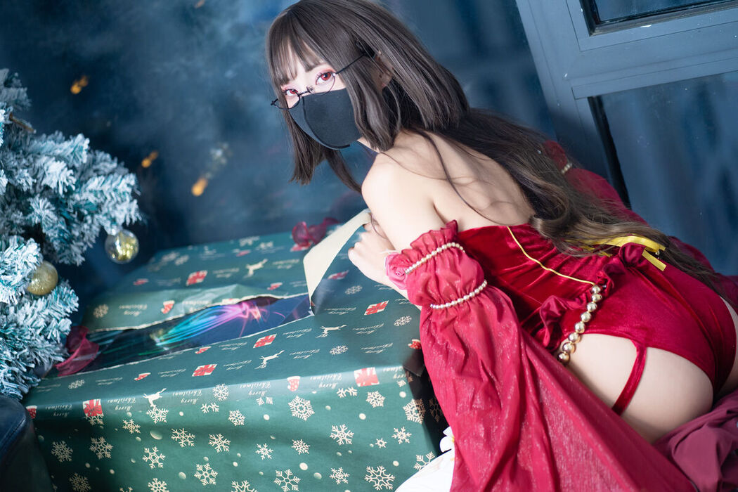 Coser@职业奶妈三水子 &#8211; 圣诞礼物 (20P)