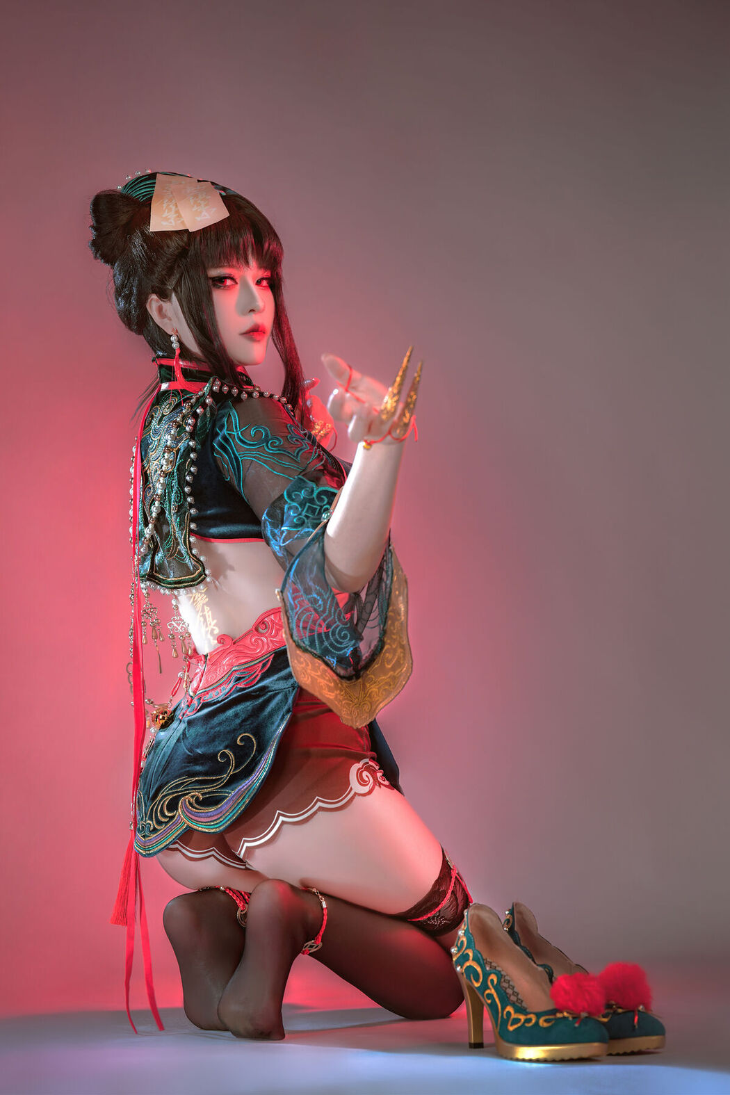 Coser@半半子 &#8211; 玉玲珑僵尸娘 (24P &#8211; 2V)