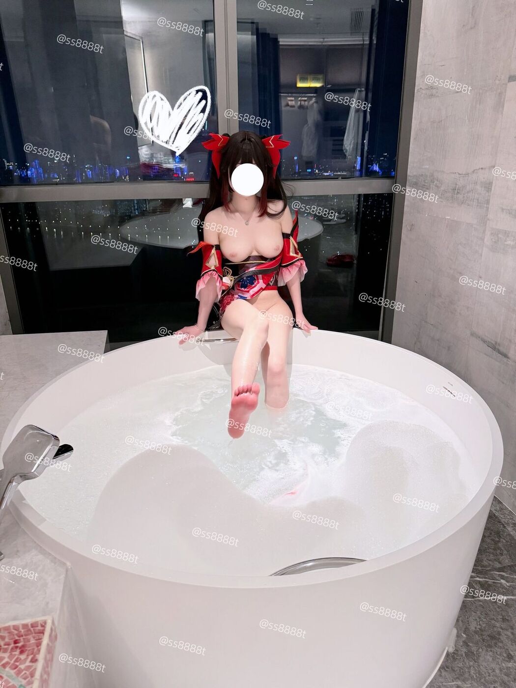 Coser@兔三岁ss8888t &#8211; 高颜小仙女 被怪叔叔骗到酒店无套中出 (65P &#8211; 66V)