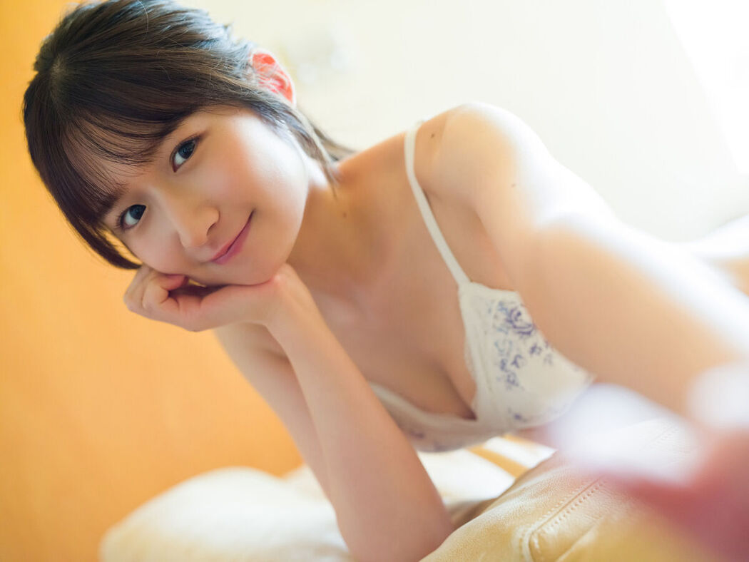 JP Kaiga Kotori 貝賀琴莉 – FLASHデジタル写真集 君の知らないワタシ (79P)