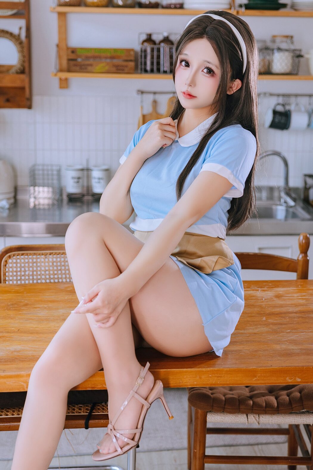 Coser@日奈娇 – 蛋糕售卖员 Part01 (58P – 5V) Cover Photo