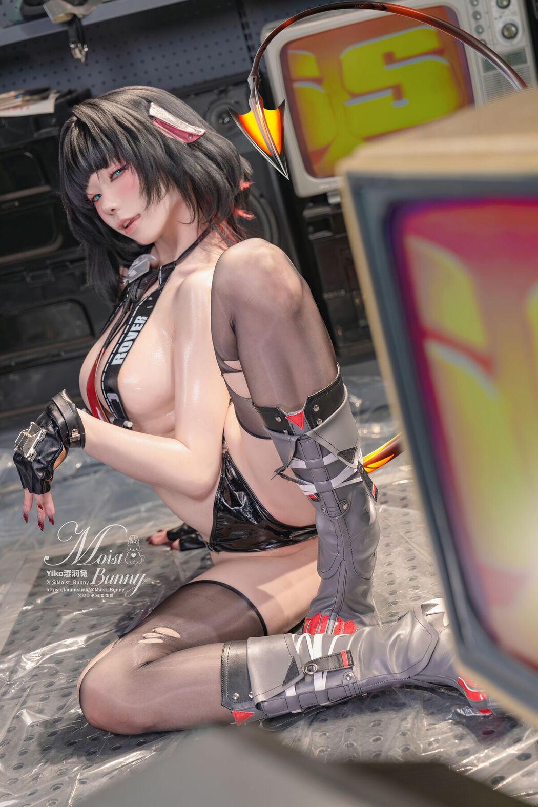 Coser@黏黏团子兔 &#8211; 查无此人-简 杜 Part02 (71P)