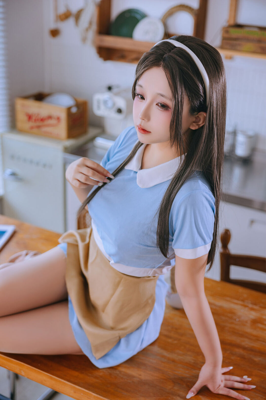 Coser@日奈娇 &#8211; 蛋糕售卖员 Part01 (58P &#8211; 5V)