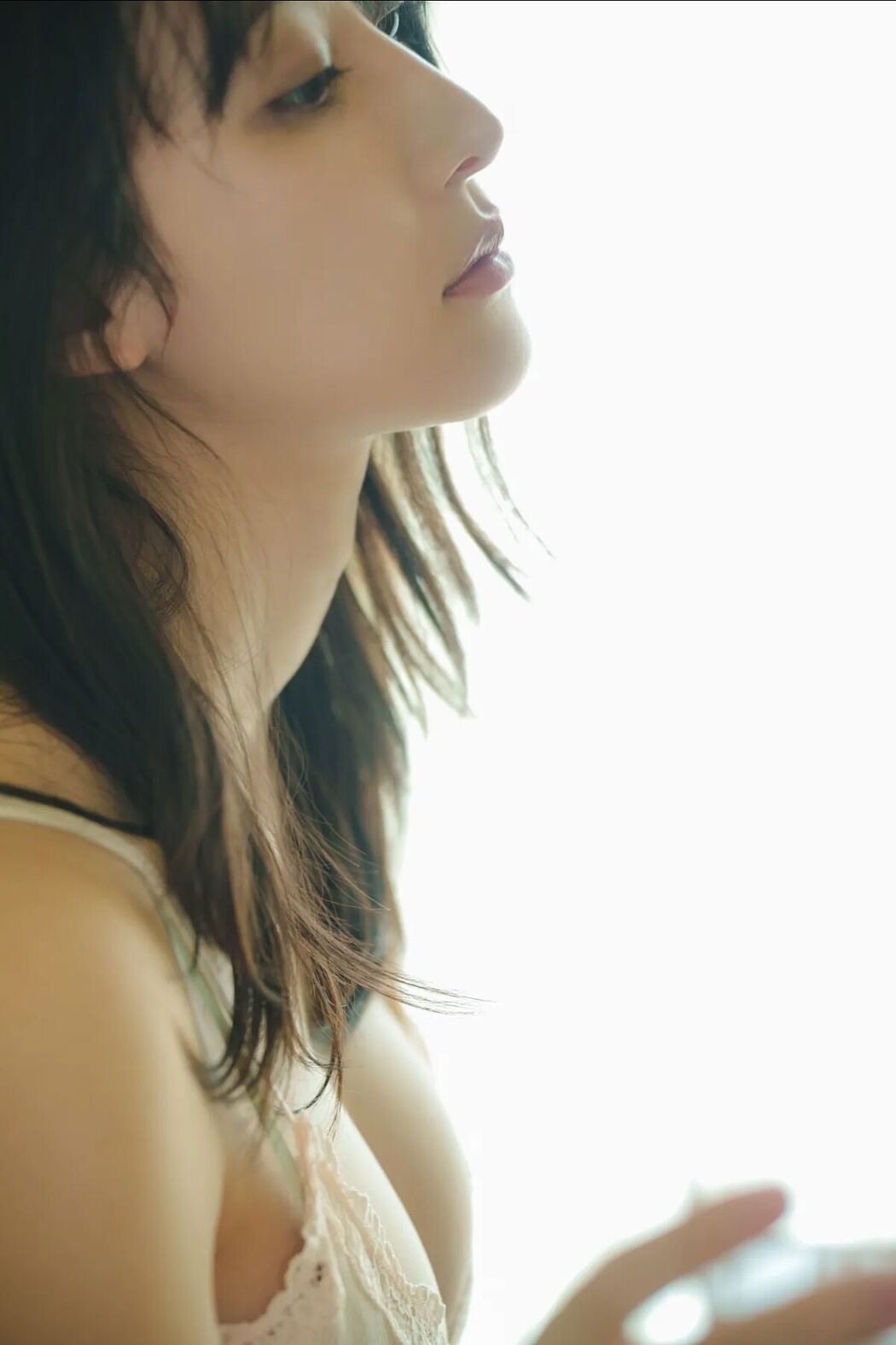 JP Ami Yamazaki 山崎あみ – FRIDAY Monthly Girl 048 完全未発表100カット Part01 (53P – 1V)