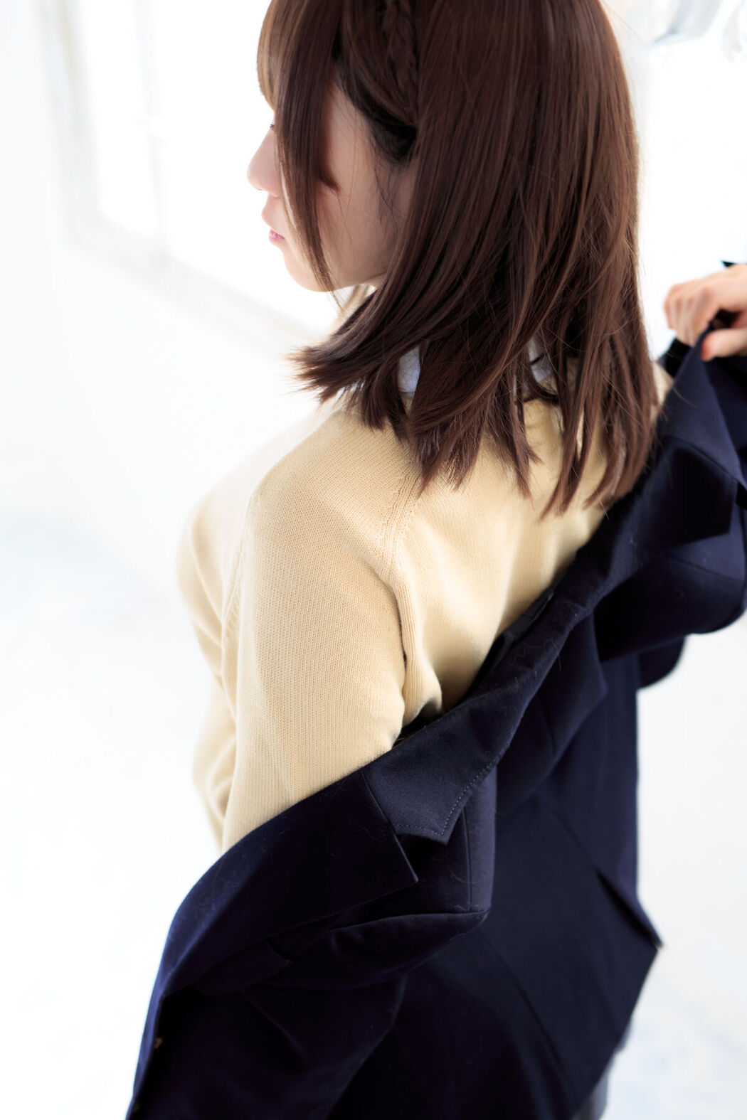 JP Moe Iori 伊織萌 &#8211; 月曜日のあの子 Part01 (70P)