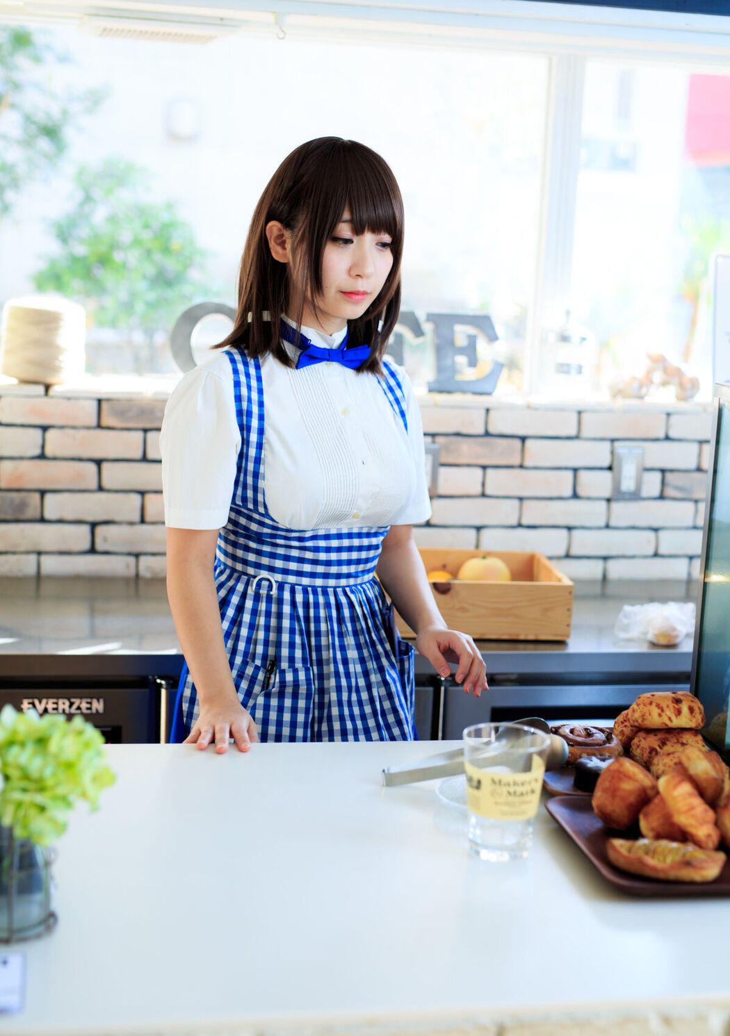 JP Moe Iori 伊織萌 &#8211; 月曜日のあの子 Part02 (71P)