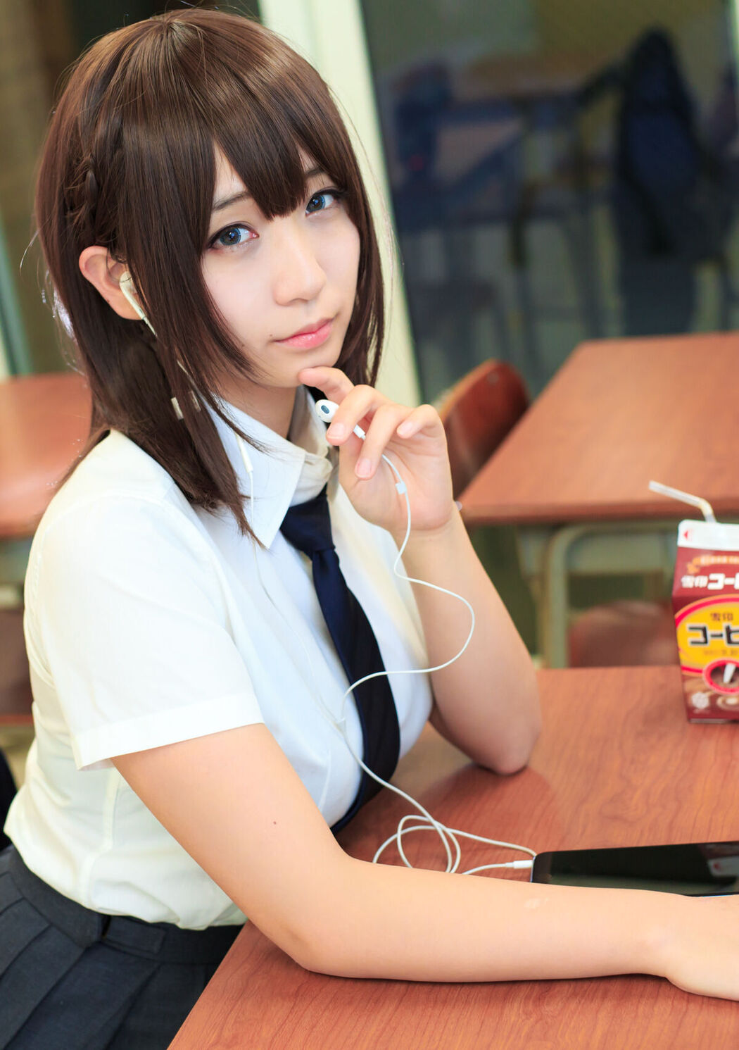 JP Moe Iori 伊織萌 &#8211; 月曜日のあの子 Part03 (70P)