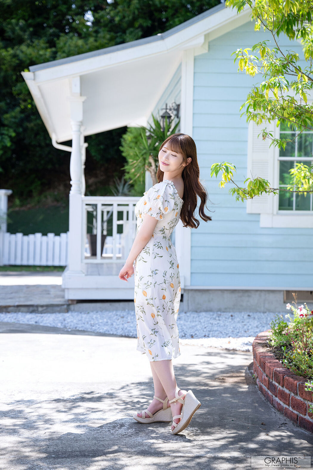 JP Ono Rikka 小野六花 – Graphis Gals Sweaty Vol.4 (21P)