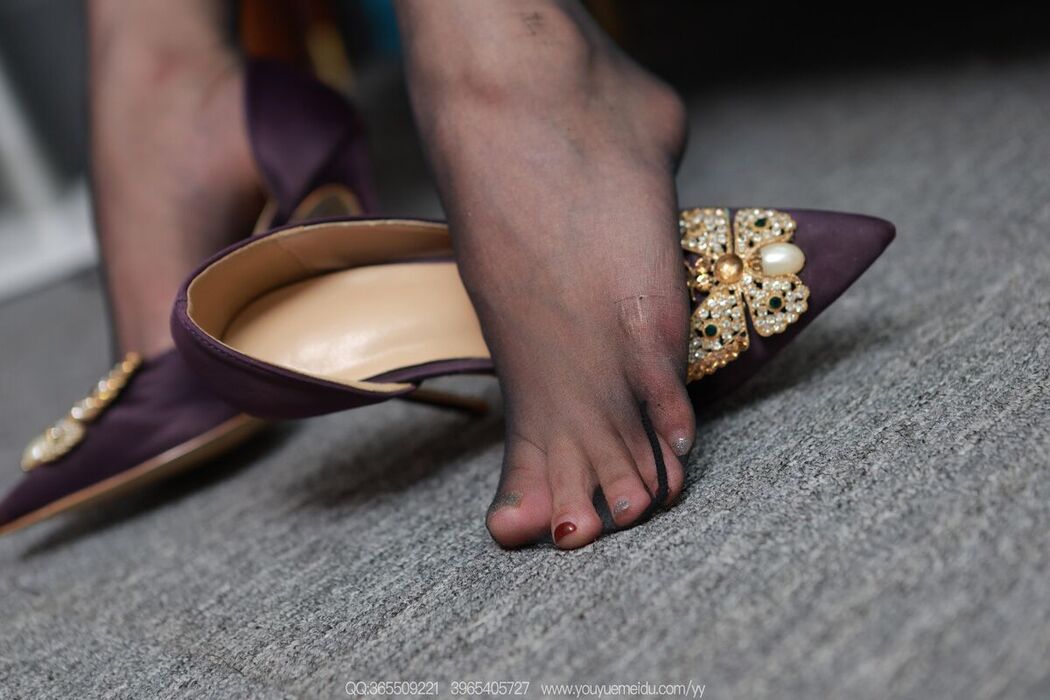 IESS异思趣向 SXJ No.2104 Qiu Qiu (90P)