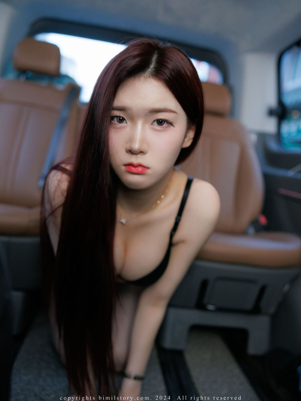 Bimilstory Hayun 하윤 &#8211; Vol.11 Magic Mirror Car Part03 (58P)