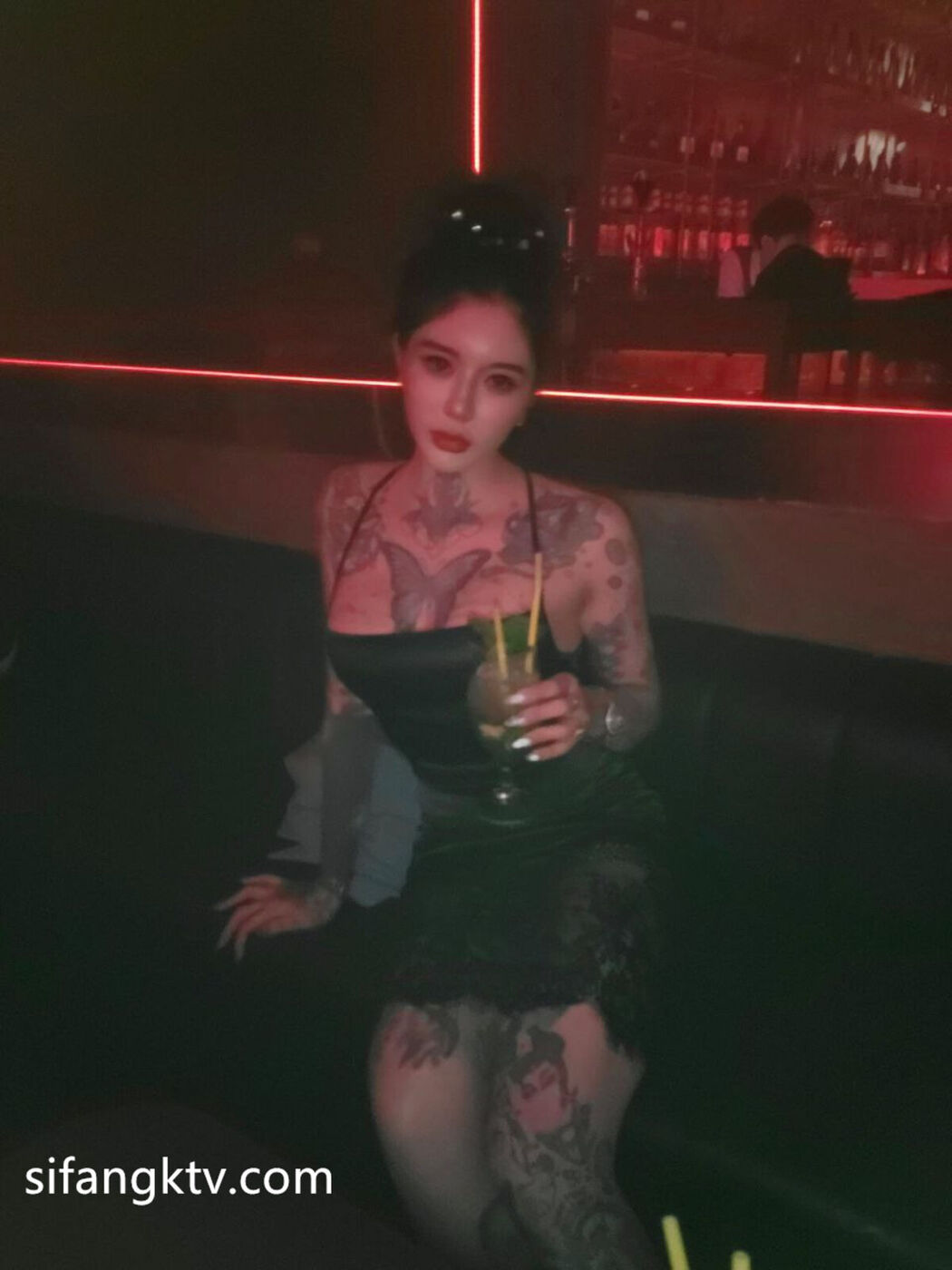 Sexychloe – 火爆X网红福利 野性十足 (64P – 21V)