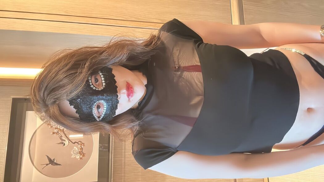 Ke Ke Xi YYY 可可西yyy – 蒙面女侠红色包臀裙 (49P – 3V)