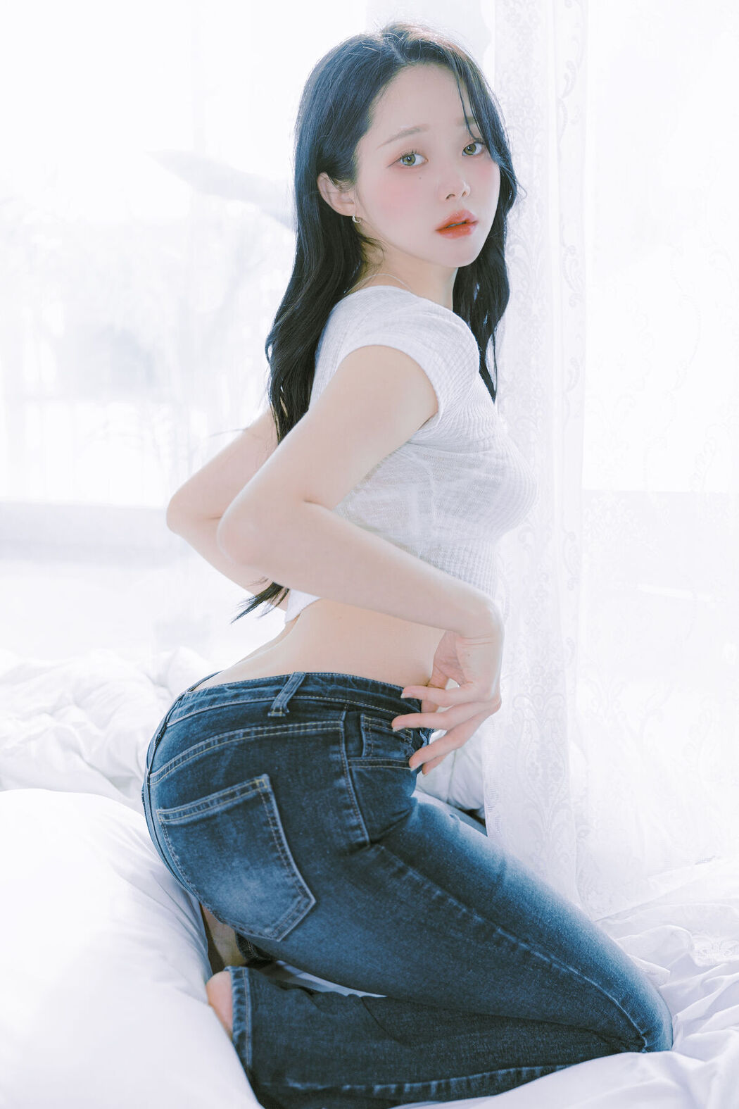 Inah 이나 – Blooming Day (88P)