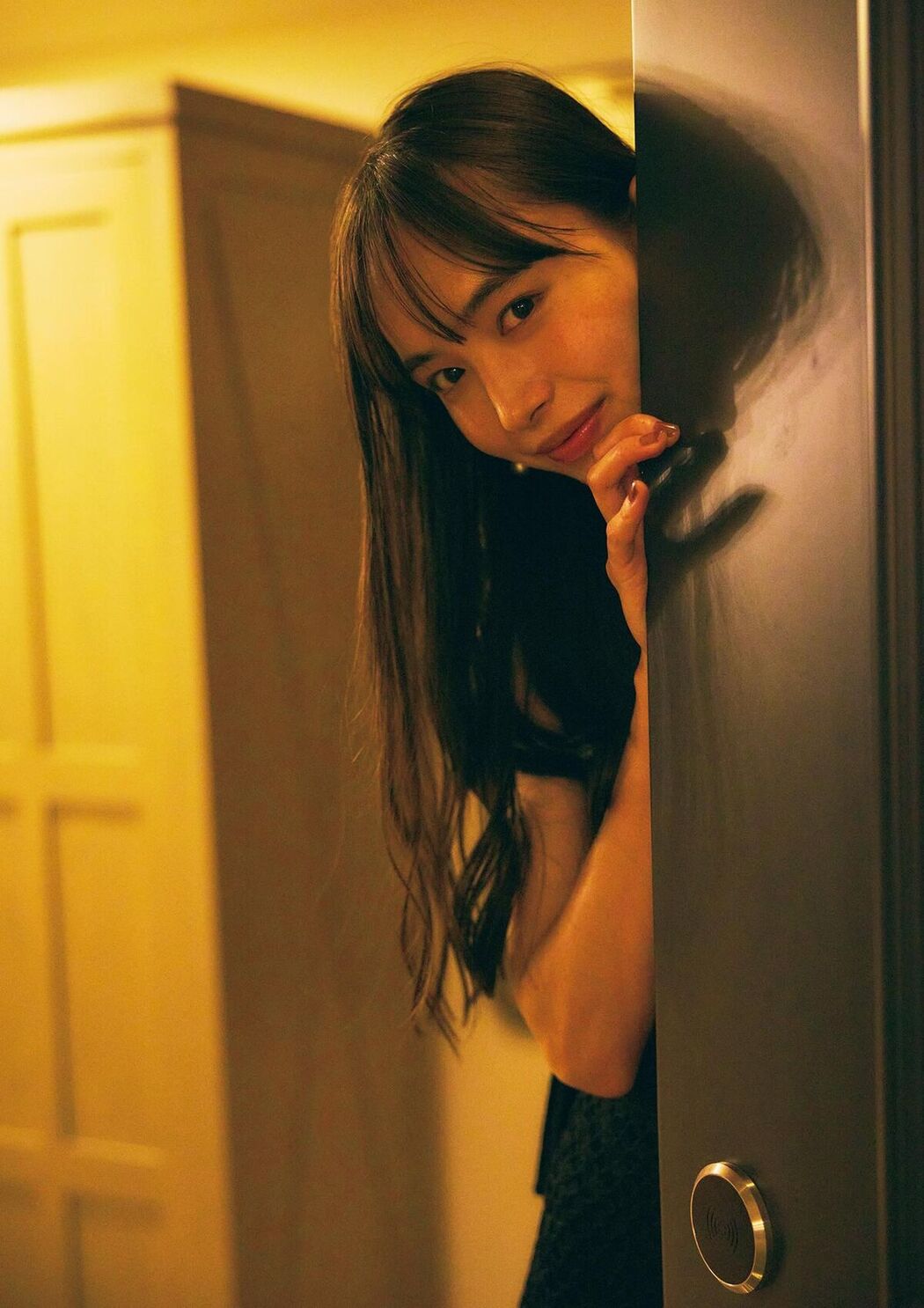 JP Hiroe Igeta 井桁弘恵 – 写真集 つかのま Part01 (73P)