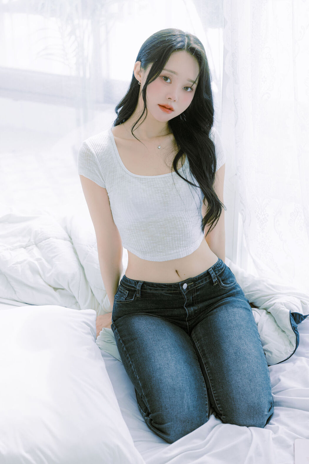 Inah 이나 – Blooming Day (88P)