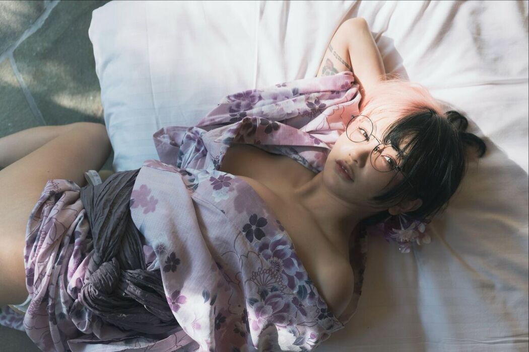 JP Chukimeroday ちゅきめろでぃ &#8211; 2nd 写真集 一泊二日 Part01 (61P)