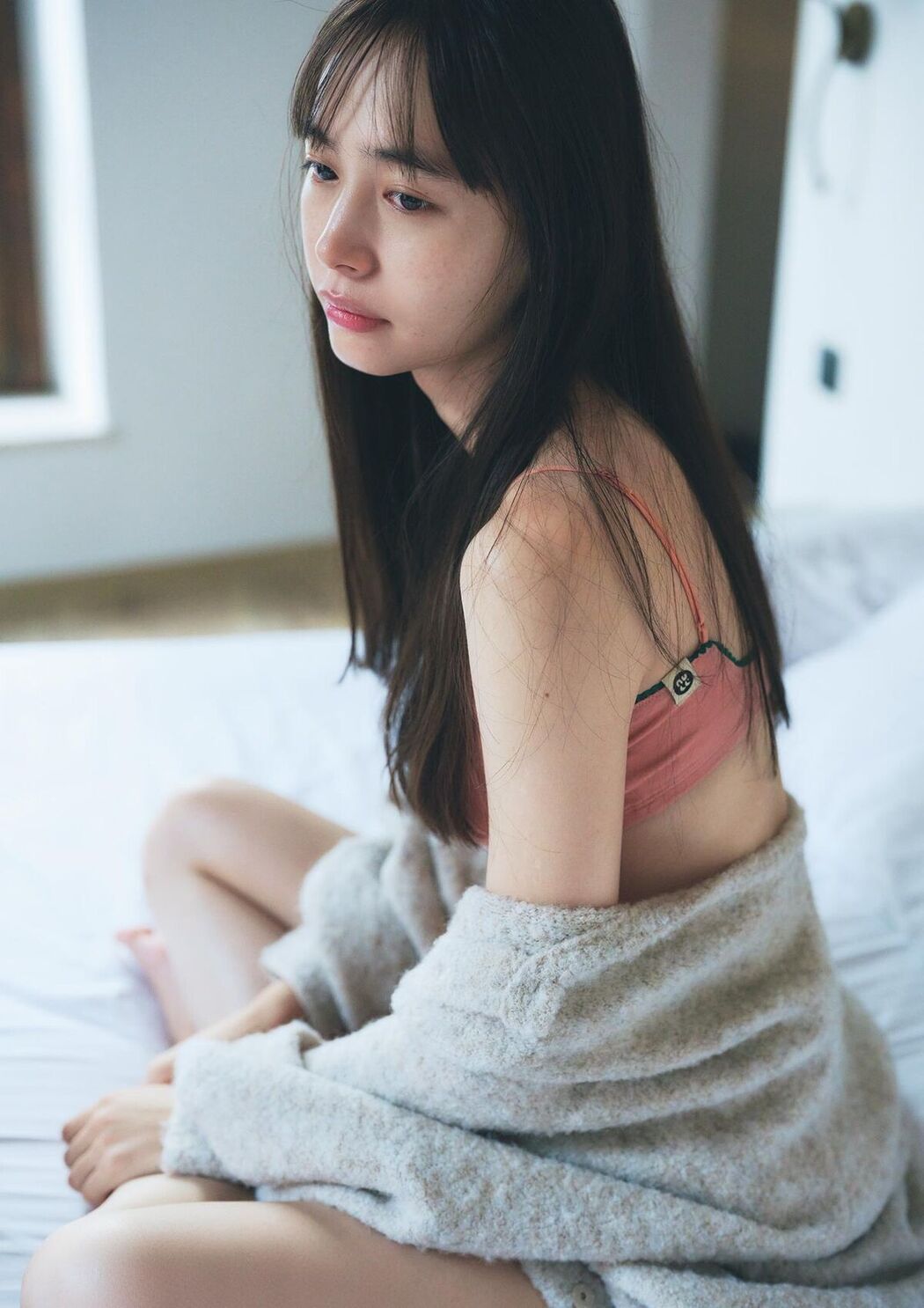 JP Hiroe Igeta 井桁弘恵 – 写真集 つかのま Part01 (73P)